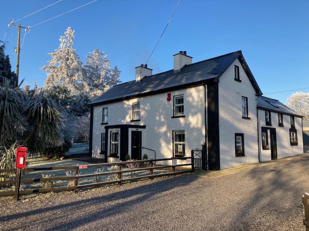 The Old Post Office Lodge Enniskillen Exterior photo